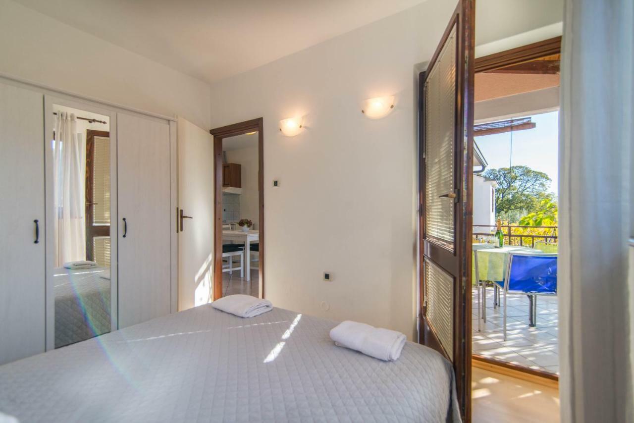 Apartments Ida Sveta Marina Drenje  Ngoại thất bức ảnh